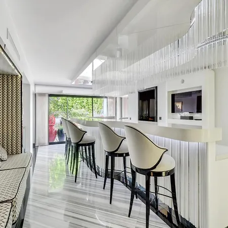 D'exception - Proche Tour Eiffel Apartment