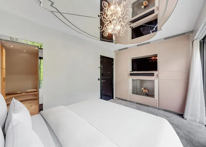 D'exception - Proche Tour Eiffel * פריז