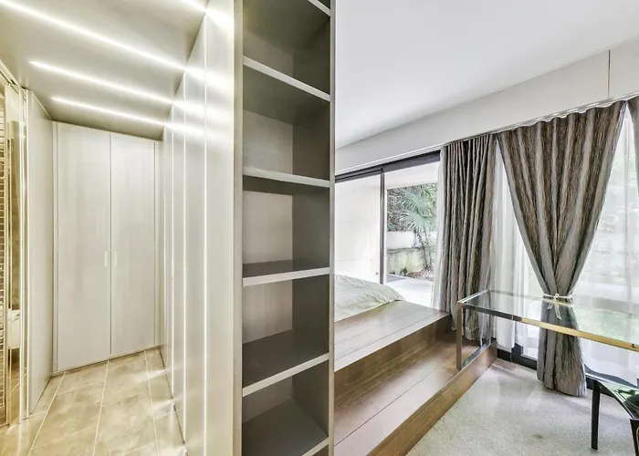 D'exception - Proche Tour Eiffel * פריז