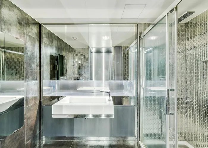 D'exception - Proche Tour Eiffel *